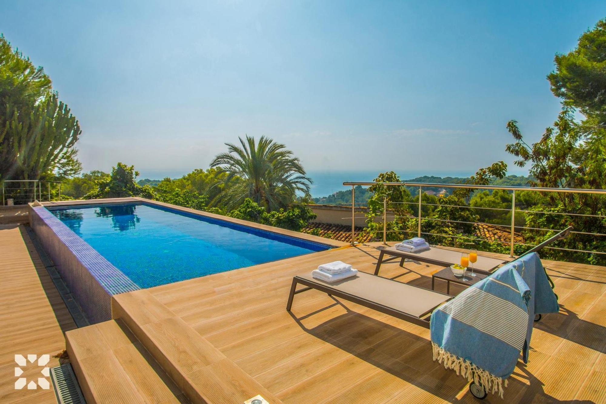 Villa La Casa Blanca By Abahana Villas เบนิสซา ภายนอก รูปภาพ