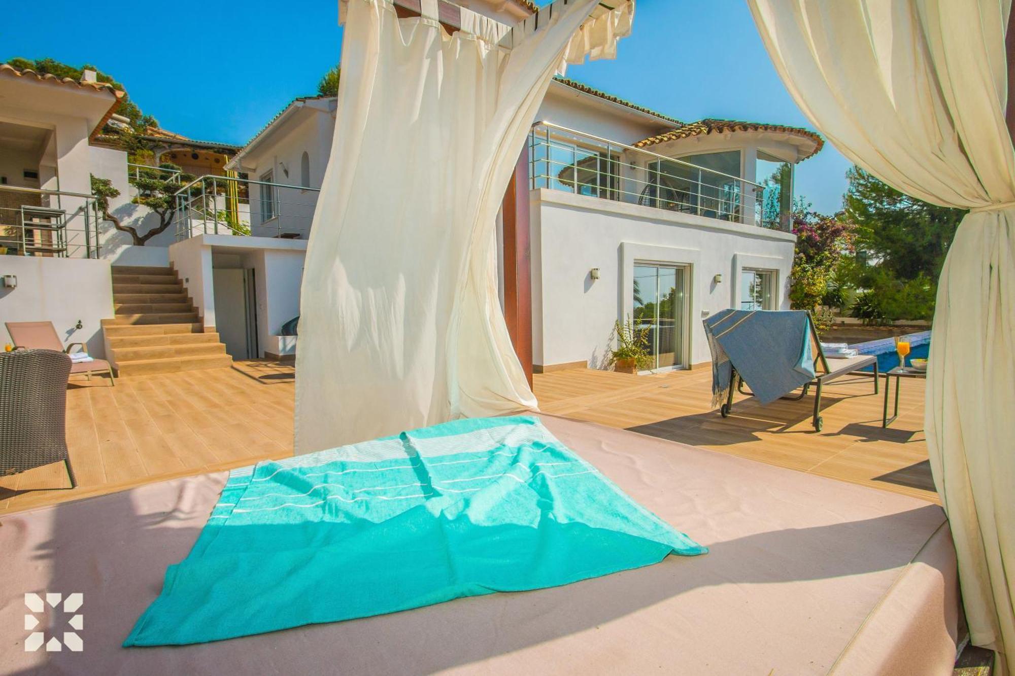 Villa La Casa Blanca By Abahana Villas เบนิสซา ภายนอก รูปภาพ