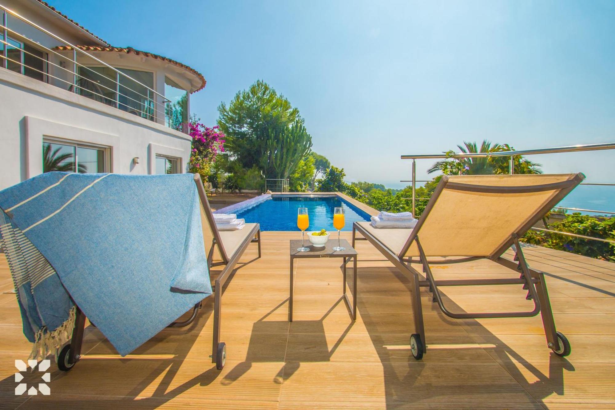Villa La Casa Blanca By Abahana Villas เบนิสซา ภายนอก รูปภาพ