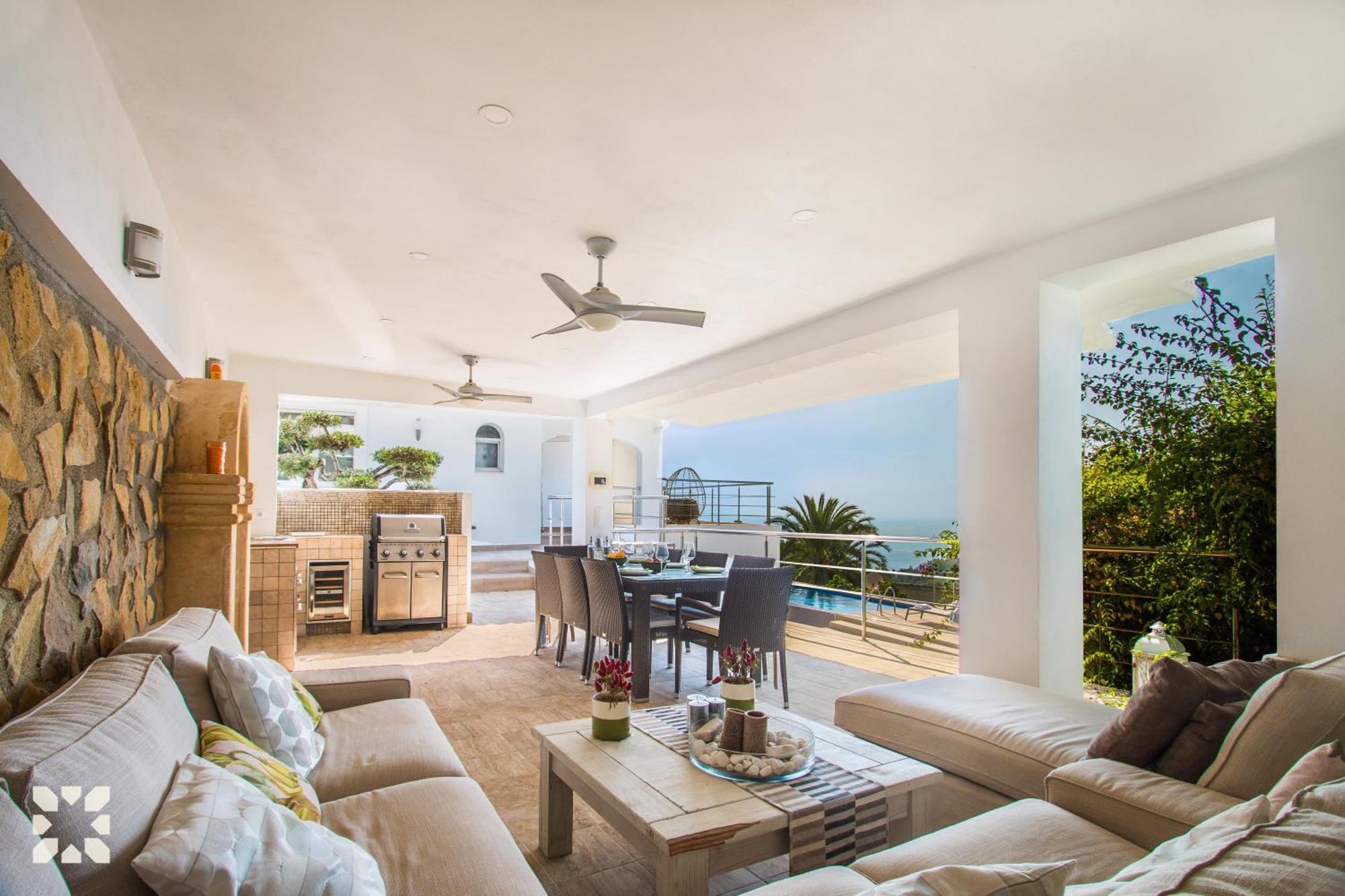 Villa La Casa Blanca By Abahana Villas เบนิสซา ภายนอก รูปภาพ